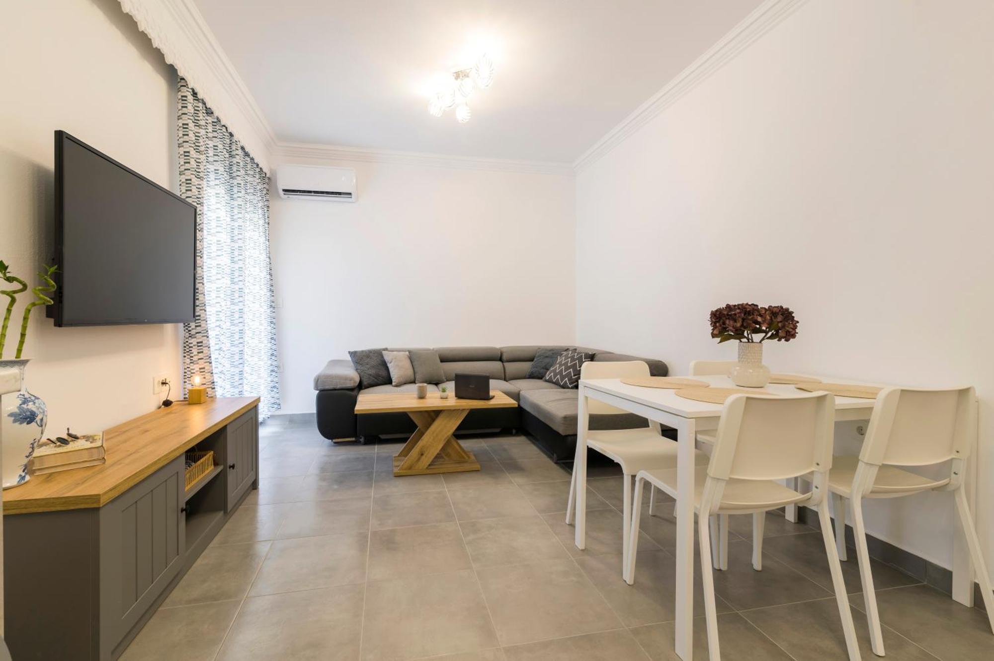 Mailo&Luke Apartments Rhodes City Bagian luar foto